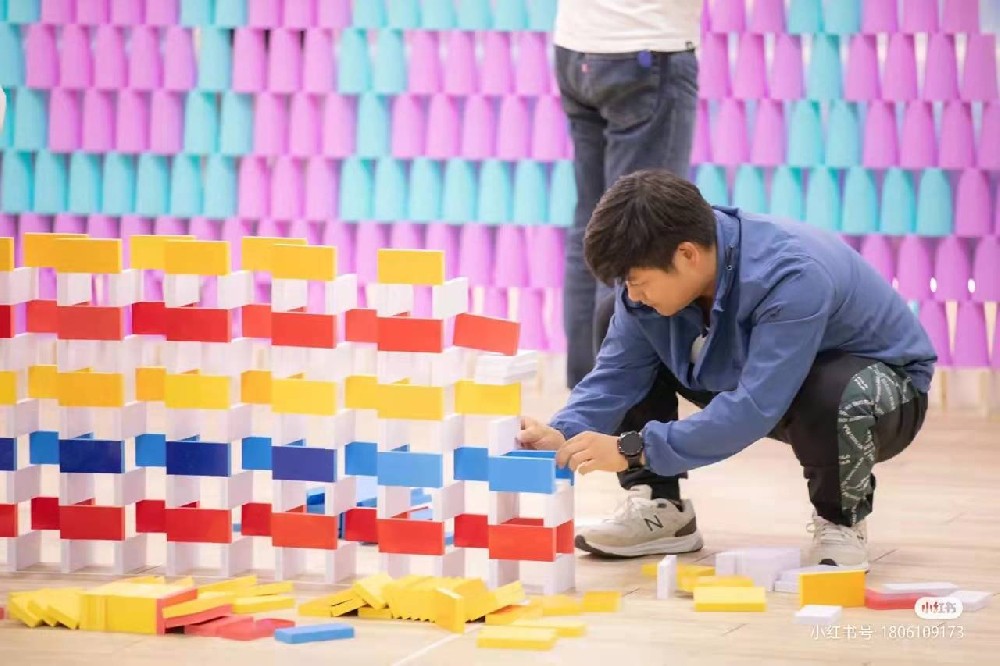 主题团建市场迎来创新升级，沉浸式体验与个性化定制成新趋势